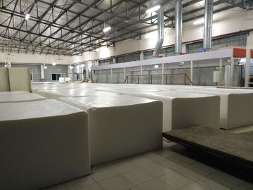 Efficiente completamente automatico della multi delle spugne del poliuretano di pressione bassa macchina della schiuma