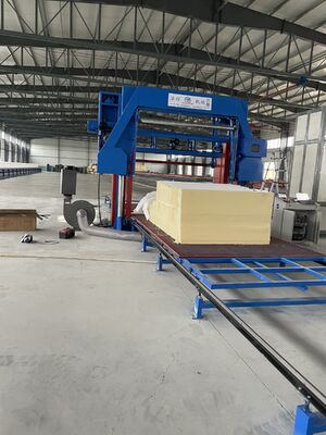 Misuratore di flusso automatico di vetro Macchina orizzontale di produzione di schiuma fino a 1300 mm di altezza