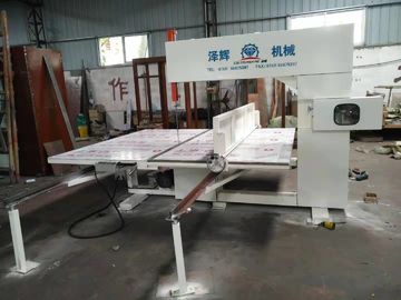 Il CNC contorna la tagliatrice/la tagliatrice della spugna 1.74KW per il blocchetto di schiuma quadrato